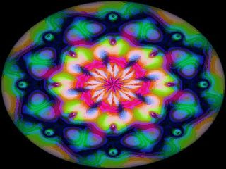 Der Bildschirmschoner zeigt animierte Mandala Fraktale.